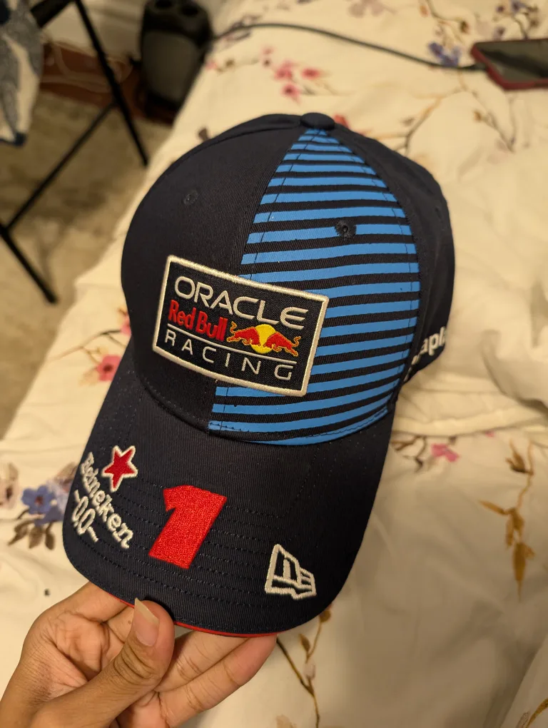 Red Bull Racing Max Verstappen Formula 1 Cap image indicator(3)