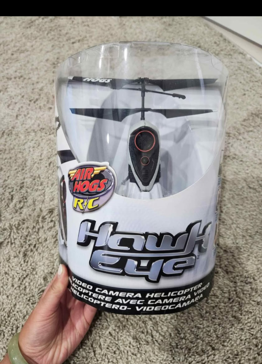 New Air Hogs Hawk Eye Video Camera Helicopter