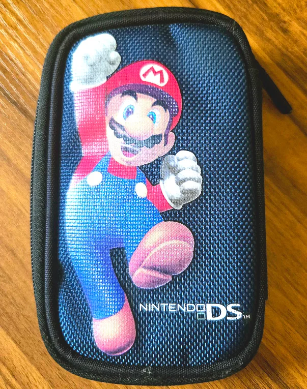 Nintendo DS Case thumbnail