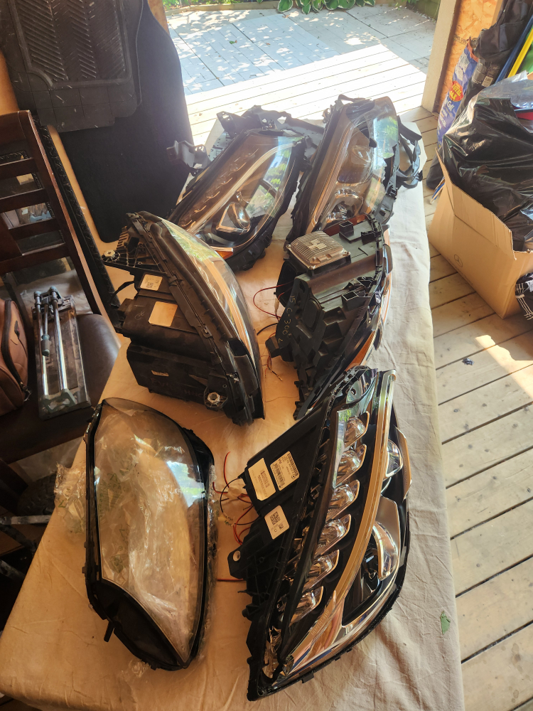 Mercedes-Benz Headlights Parts