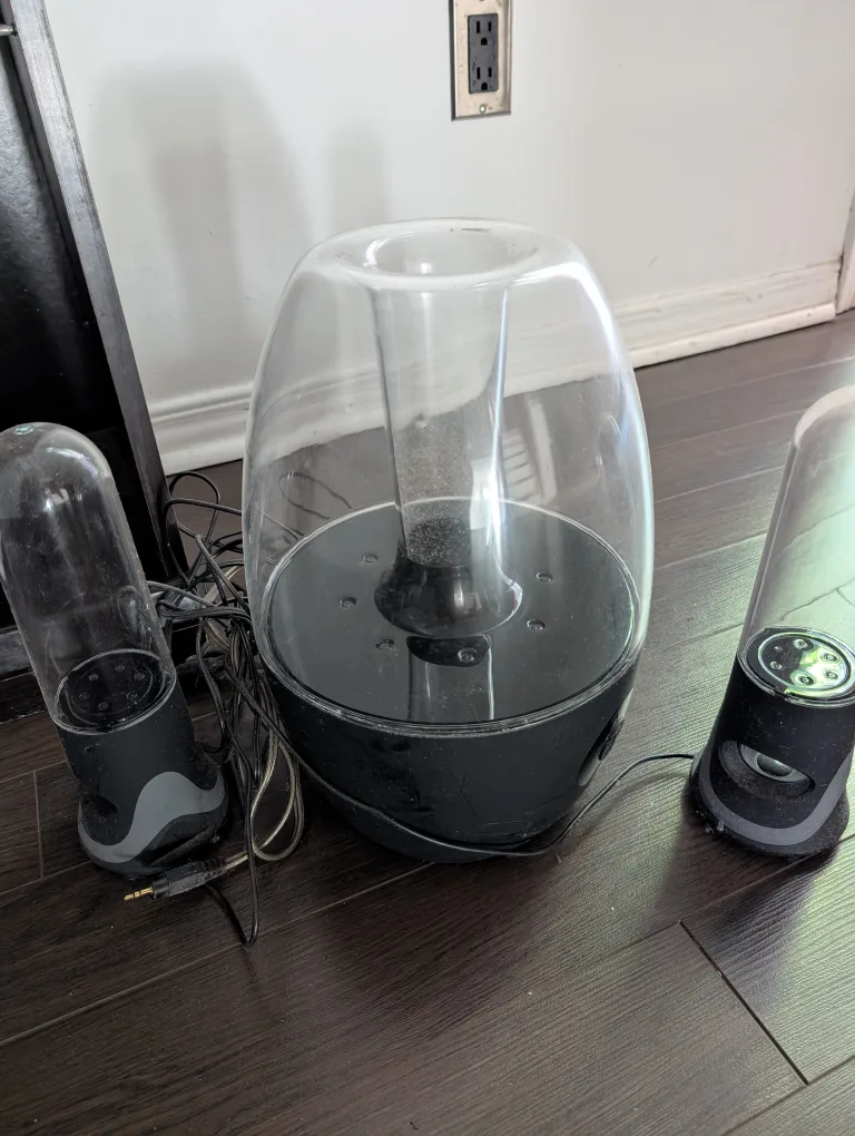 Harman Kardon Soundsticks III Speakers thumbnail