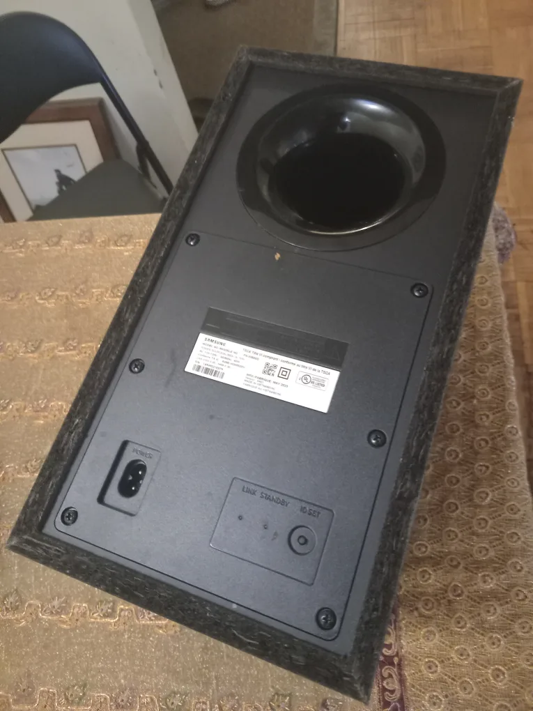 Samsung PS-WB65D speaker image indicator(4)