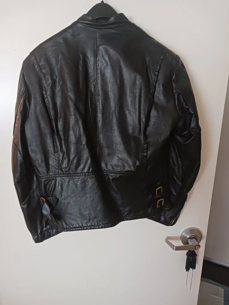 Leather Attic Genuine Leather Jacket image indicator(2)