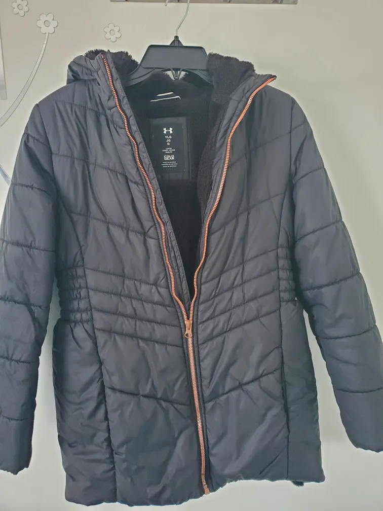Under Armour YLG Black Puffer Jacket thumbnail