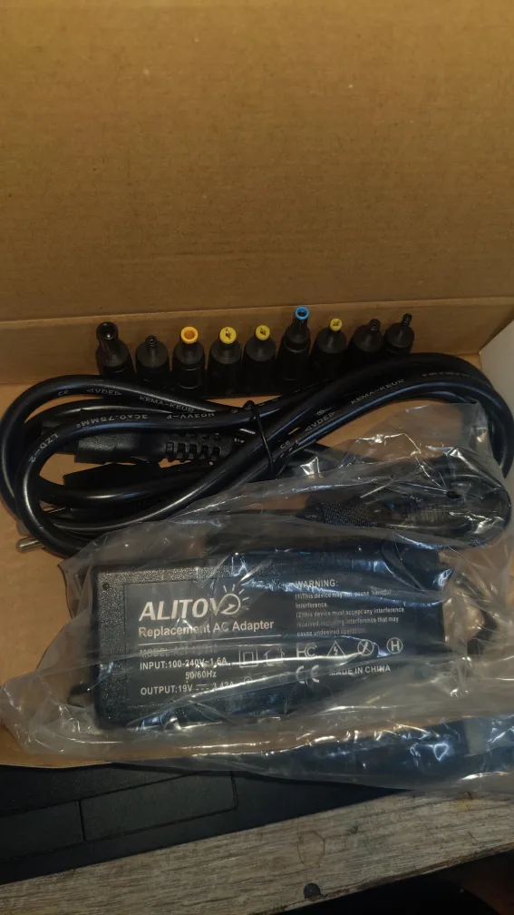 New universal laptop charger image indicator(2)