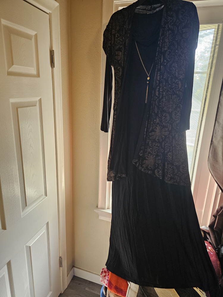 Black Maxi Dress with Cardigan - photo 2