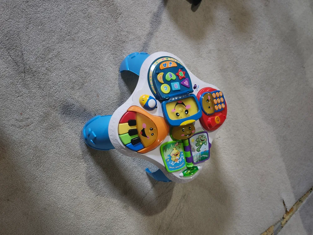 Kids Slide & Activity Table image indicator(2)