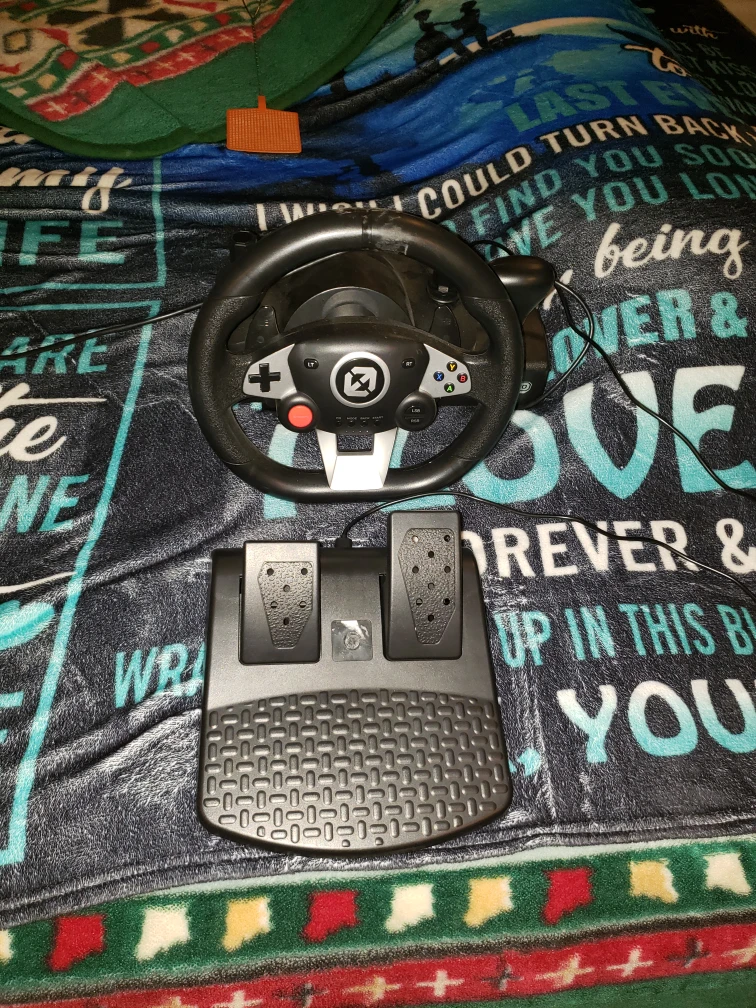 steering wheel works on pc and Nintendo - photo 2