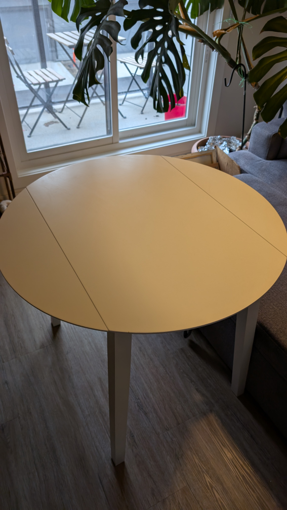 Extendable Dining Table - White