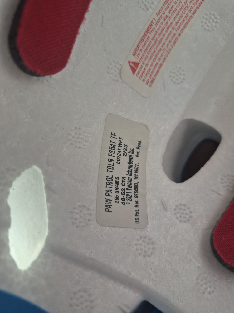Paw Patrol Helmet & Raskullz Pads - photo 3