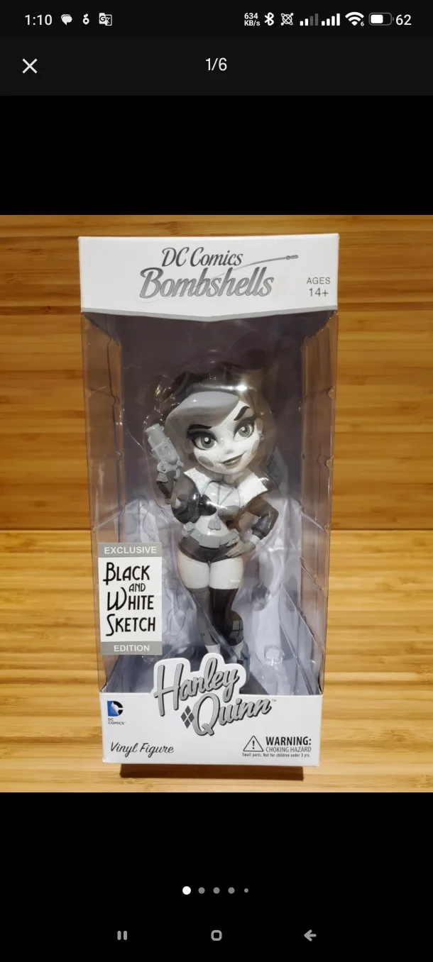 DC Comics Bombshells Harley Quinn Black and White Sketch Edition thumbnail
