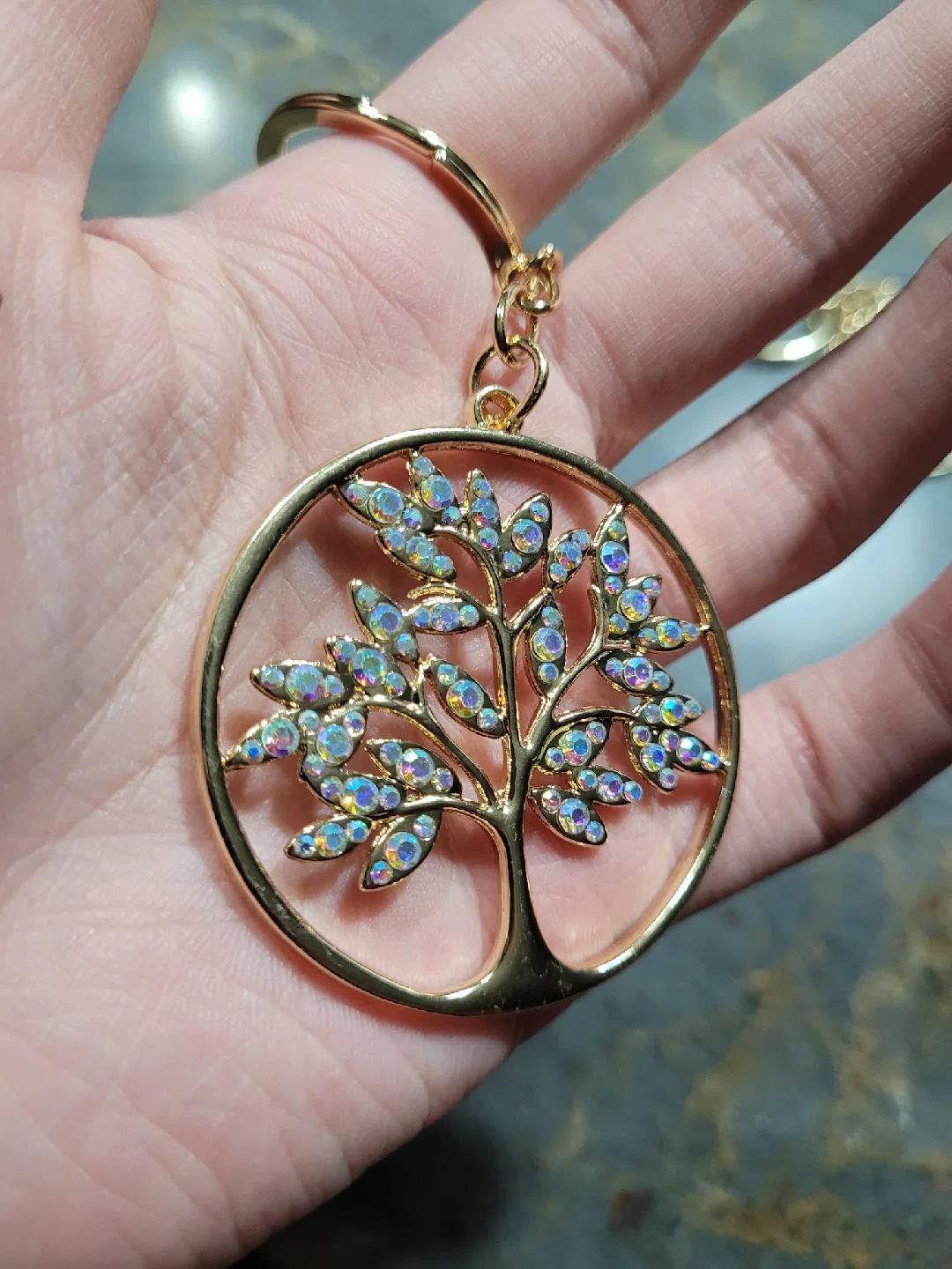 Tree of Life Keychain - Gold Tone image indicator(3)