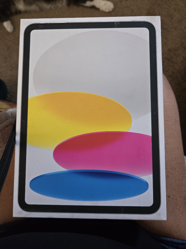 Apple iPad 10th Gen 64GB Wi-Fi Silver