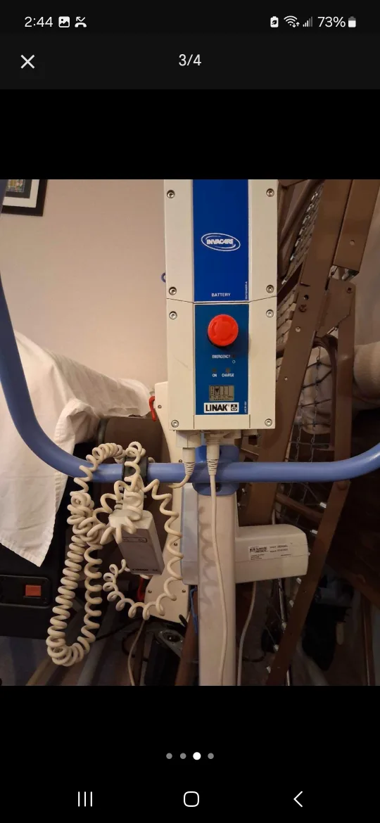 Invacare Get-U-Up Hydraulic Lift thumbnail