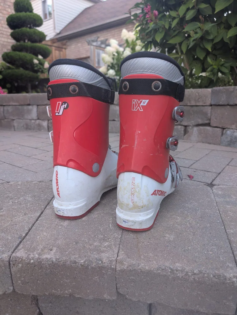 Atomic iX4 Ski Boots - size 24.5 to 25 image indicator(3)