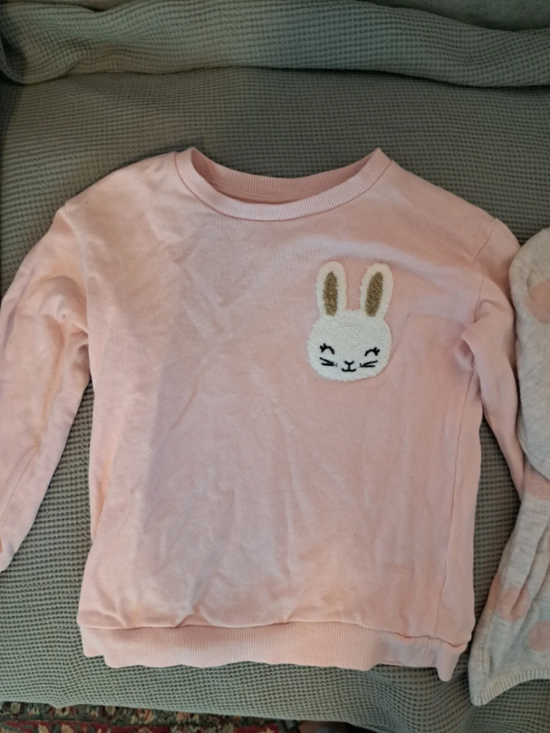 Bundle of 3 H&M Sweaters for Toddler Girl-Size 3/4T image indicator(2)