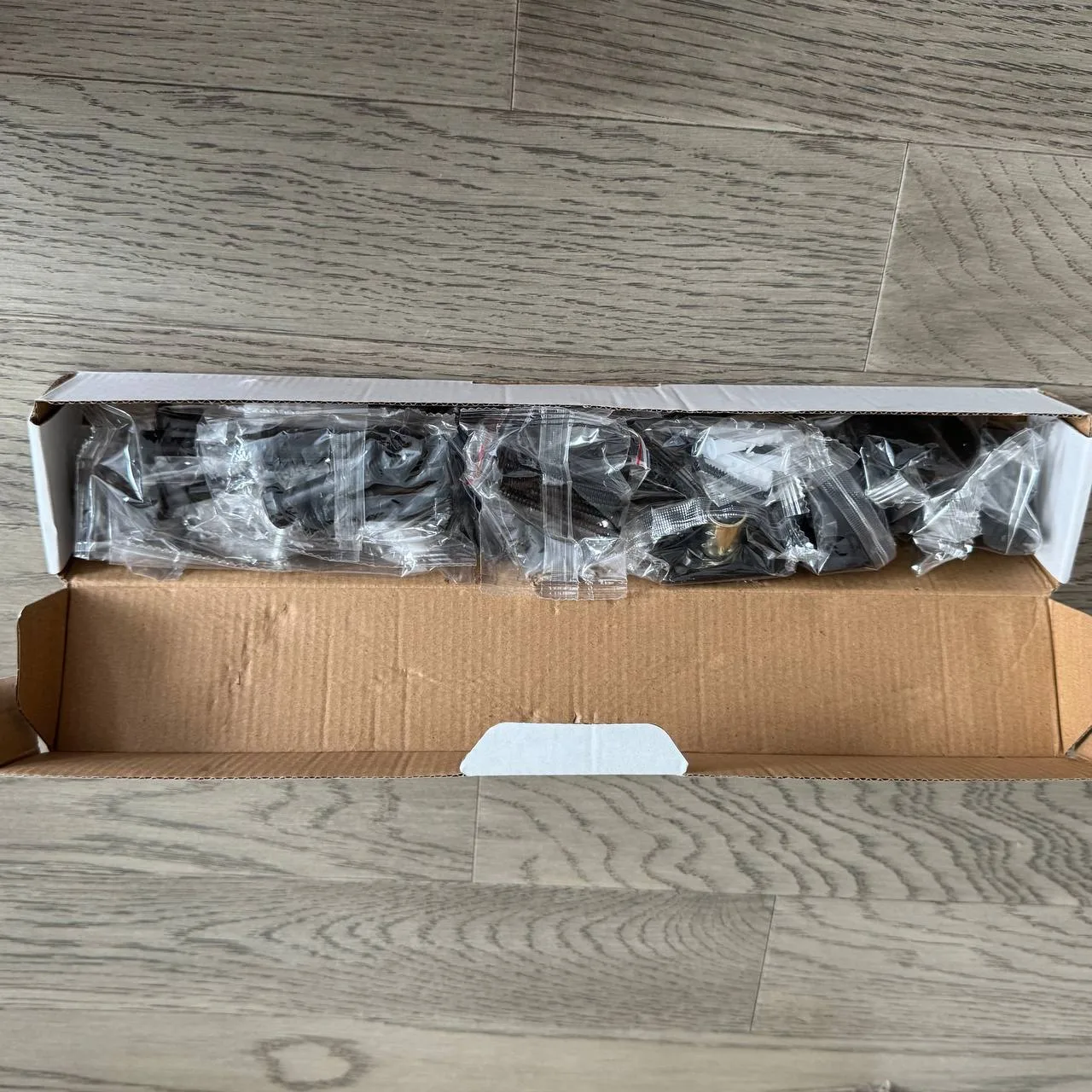 Bifold Door Hardware image indicator(7)