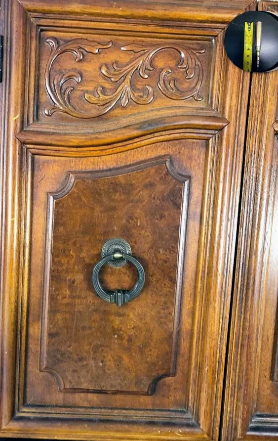 🥕Vintage Wood Cabinet Doors - Brass Ornate Detail image indicator(3)
