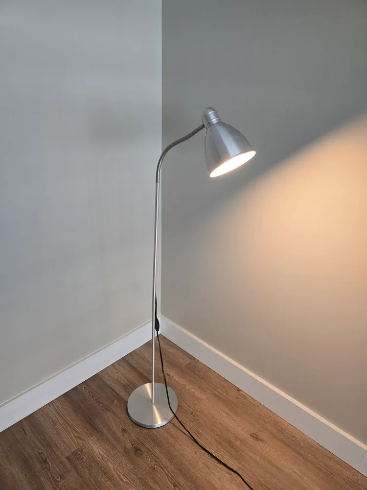 IKEA Aröd Floor Lamp - Silver thumbnail