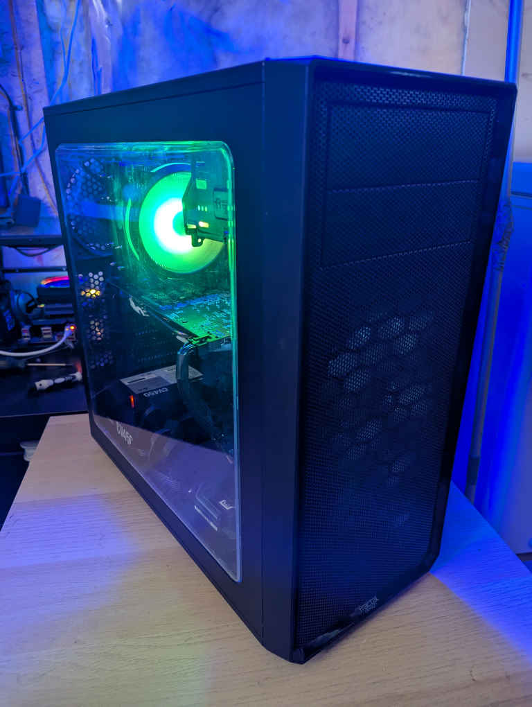 Gaming PC | i5 4460 + 16GB RAM + RX 580 + 180GB SSD + 1TB HDD