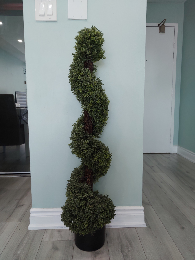Artificial Topiary Tree in Pot