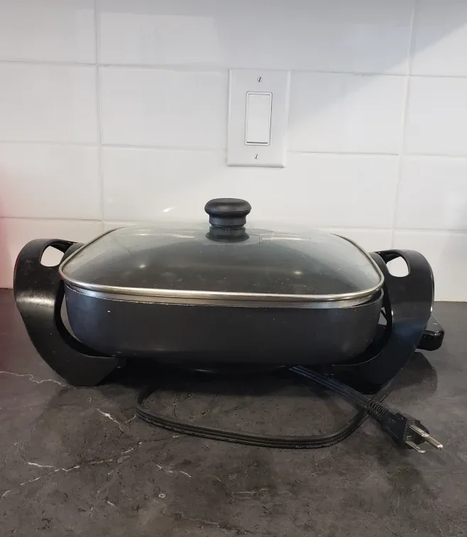 Electric Skillet thumbnail
