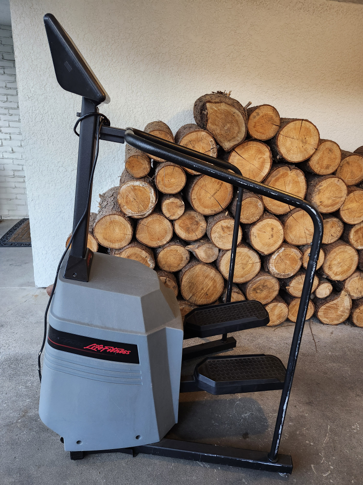 Life Fitness Stair Climber (Step Master) - photo 2