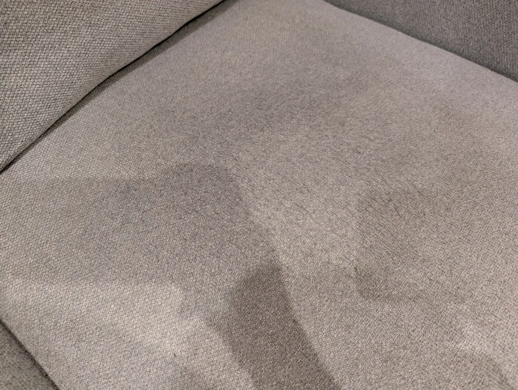 Structube Small Sectional Sofa image indicator(2)