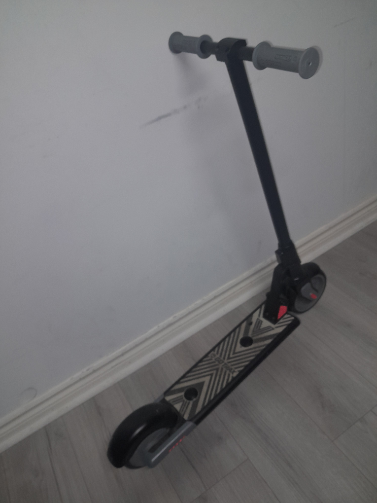 Gotrax GXS Electric Scooter - Kids (No Charger) - photo 4
