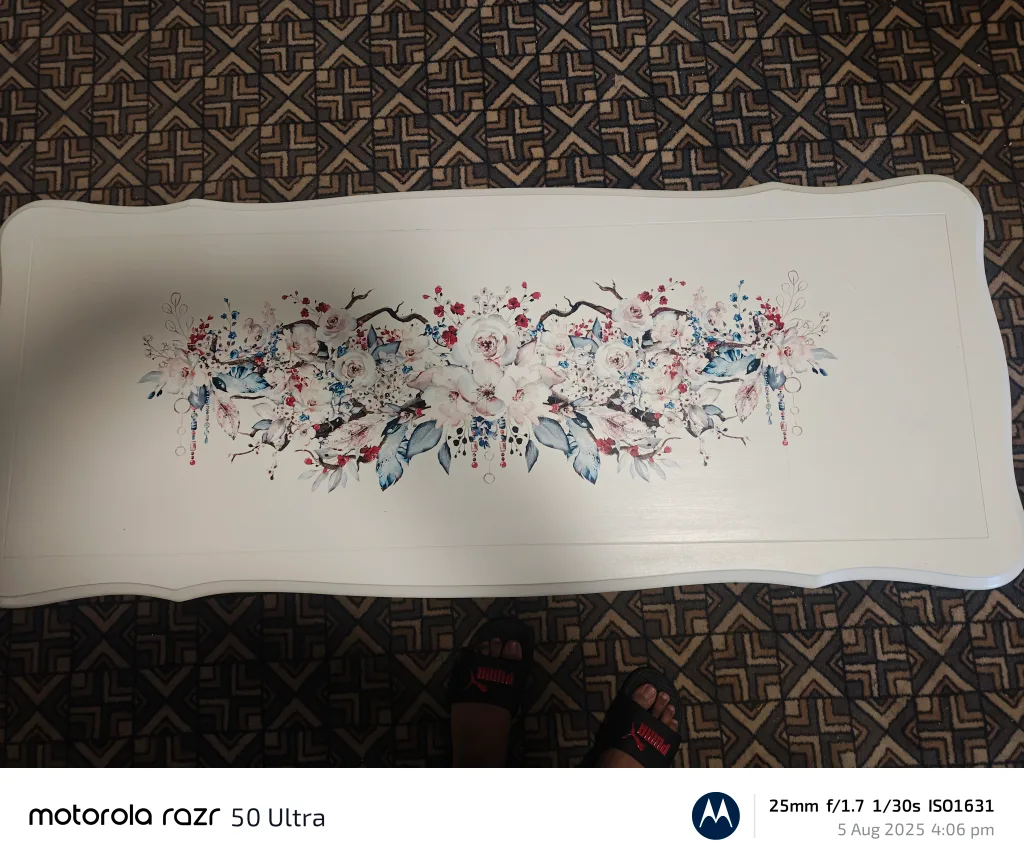 Floral Decorated Coffee Table (Hand Painted ) image indicator(2)