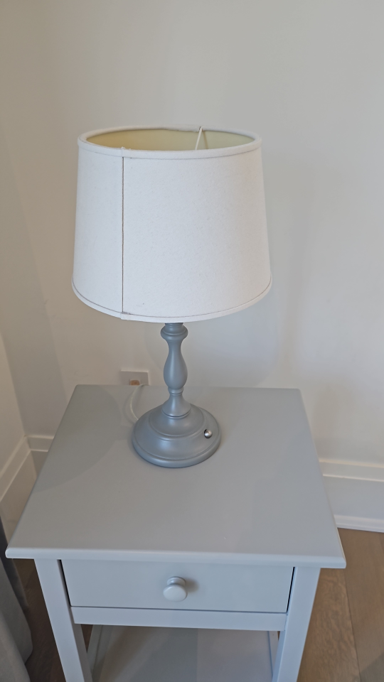 Pottery Barn Lamp - photo 3