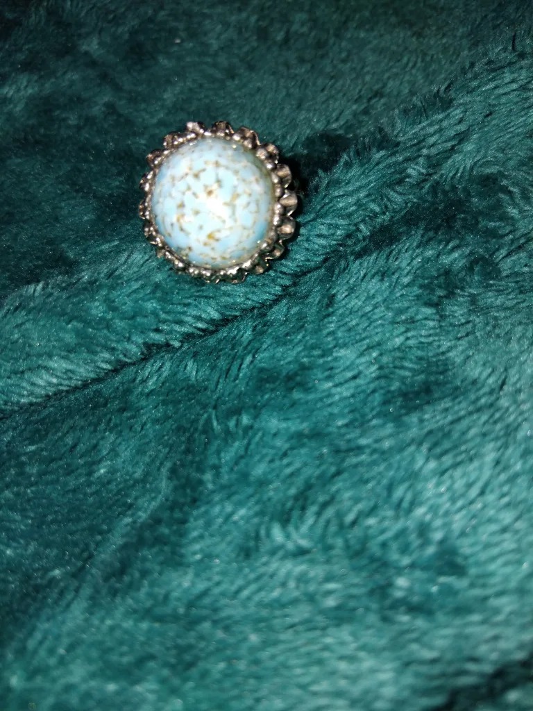 Vintage Style Turquoise Ring image indicator(2)