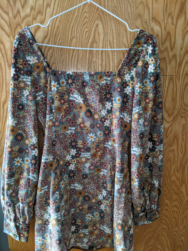 Cider Floral Corduroy Autumn Mini Dress. Pick up in Braeside Sw - photo 2
