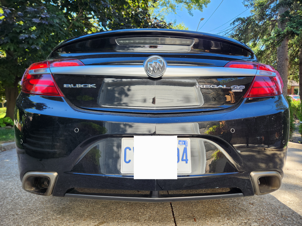 Black Buick Regal GS - photo 2