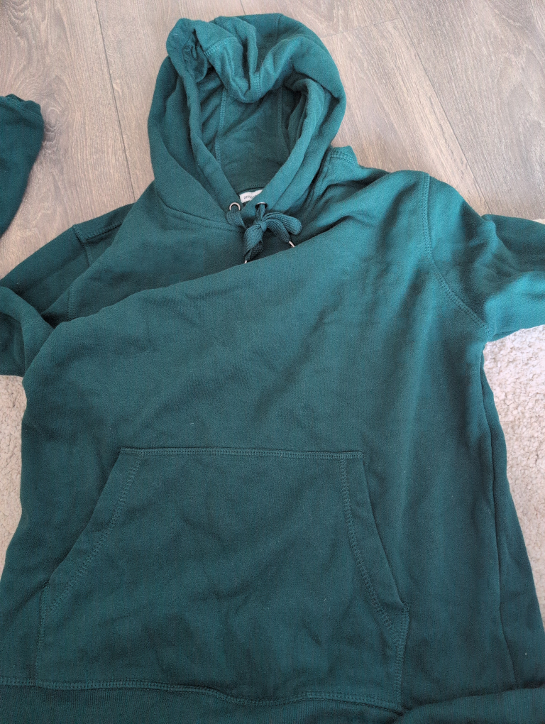 Amazon Essentials Green Hoodie - Size M - photo 2