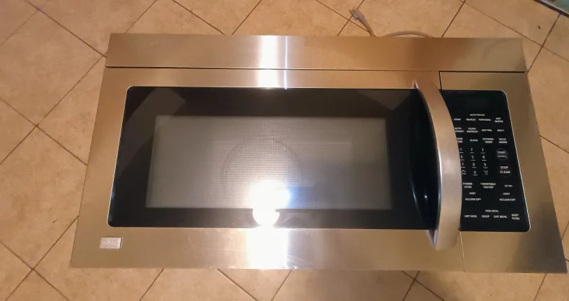 LG 1.7 Cu. ft. Over-the-Range Microwave LMV1764ST image indicator(2)