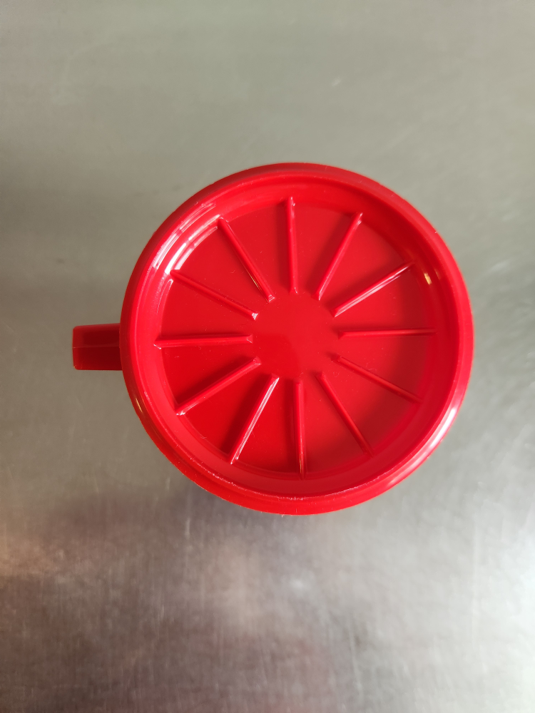 Tupperware Red Mugs with Lids - Set of 2 - photo 5