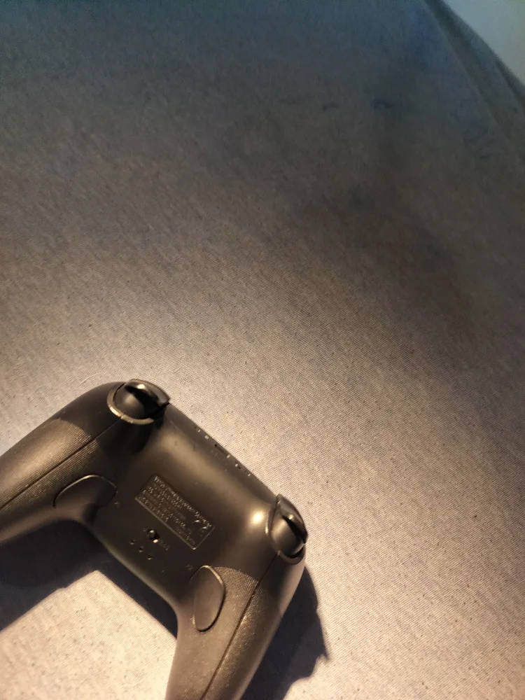 8BitDo Pro 2 Wired/wireless Controller - Black image indicator(2)