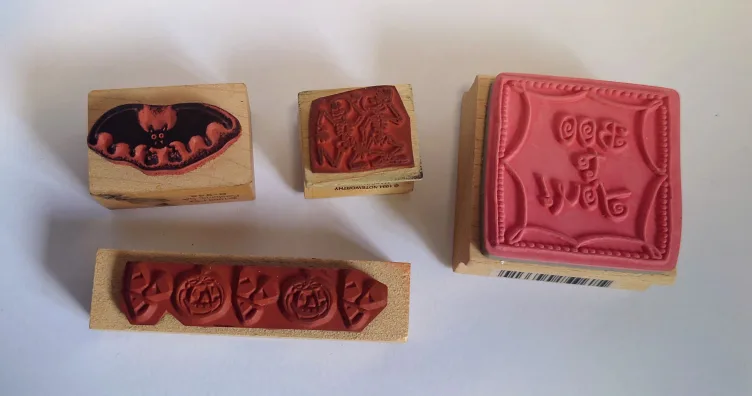 New & Used Halloween Rubber Stamps image indicator(2)