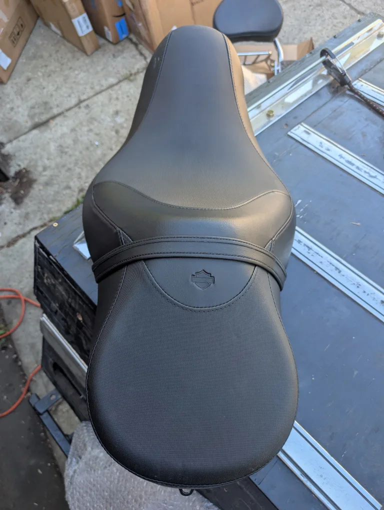 Harley Davidson Motorcycle Seat thumbnail