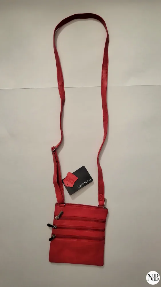 Leather Champ Bag-Like New! thumbnail
