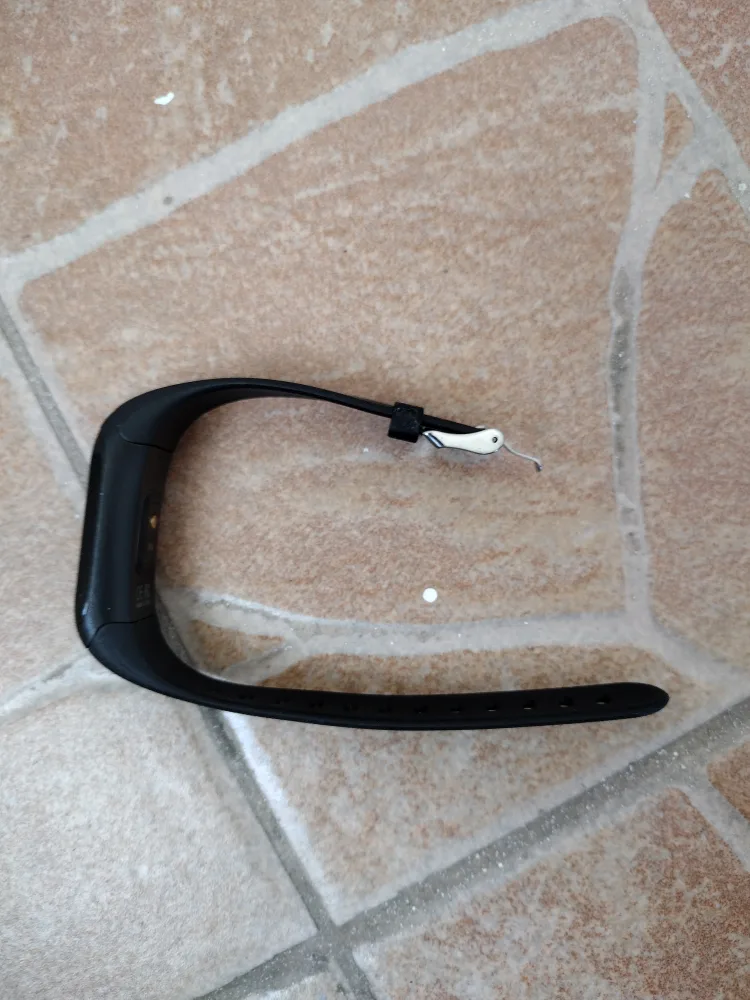 Fitness Tracker with Charger image indicator(3)