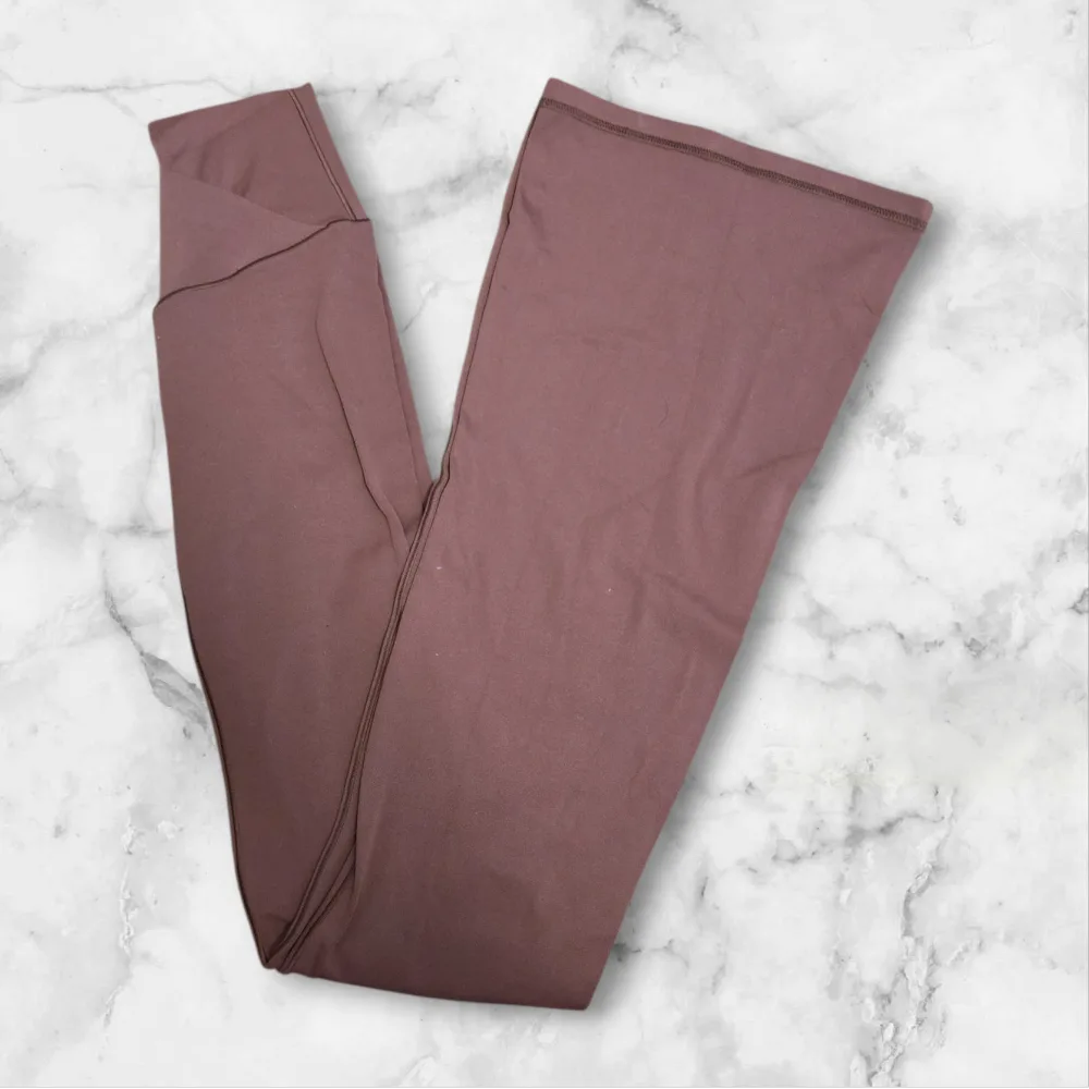 Aerie Offline Real Me Flare Hi-Rise Leggings XS thumbnail