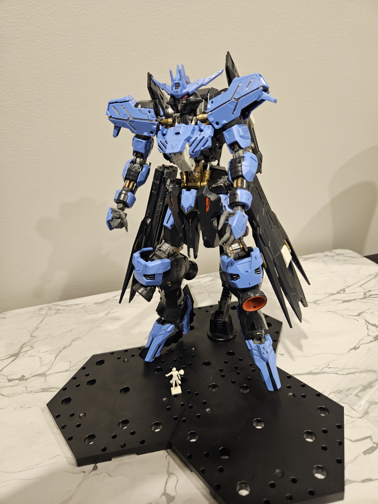 mastergrade gundam vidar built and painted - photo 4