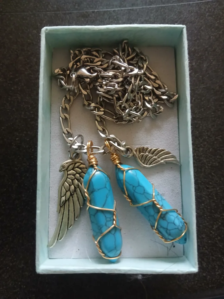 Feather Earrings & Necklace Set - Turquoise image indicator(2)