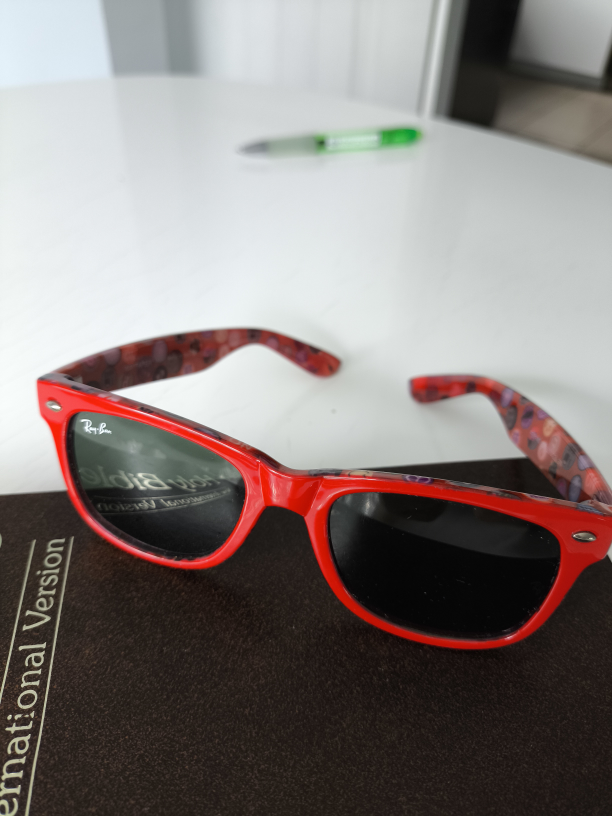 Ray-Ban Red Patterned Sunglasses