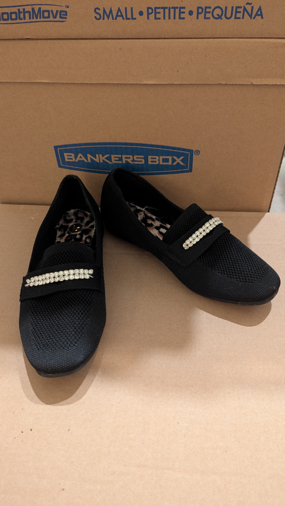 Free Black women's loafers