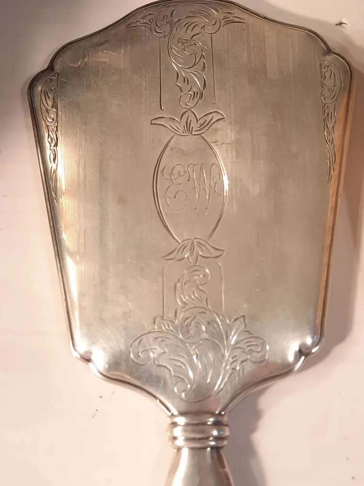 Vintage International Sterling Vanity Set image indicator(6)