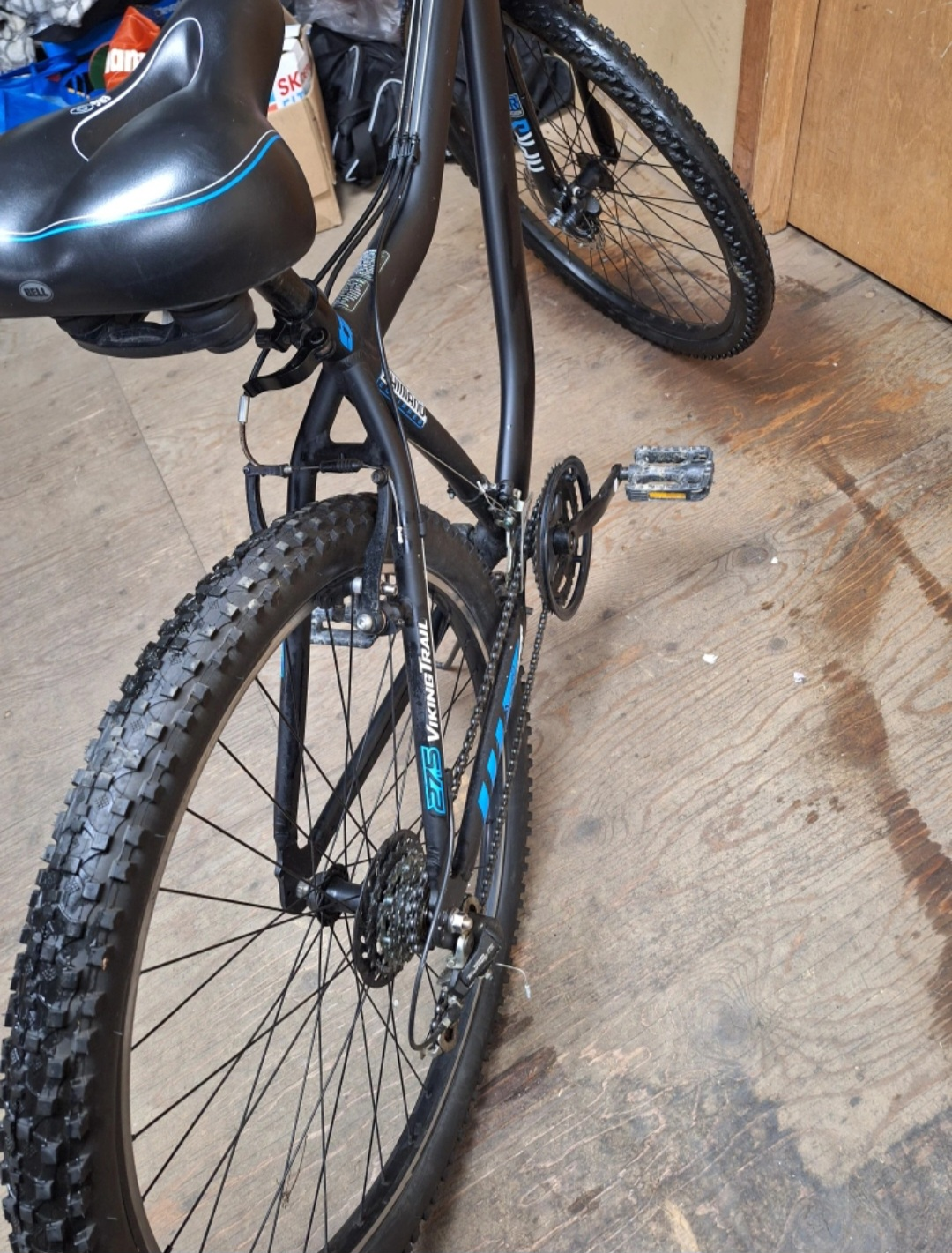 Viking Trail 27.5 Mountain Bike - Black - photo 3
