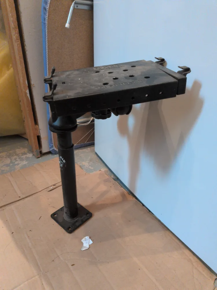 RAM Tough Tray II Tablet Mount image indicator(2)